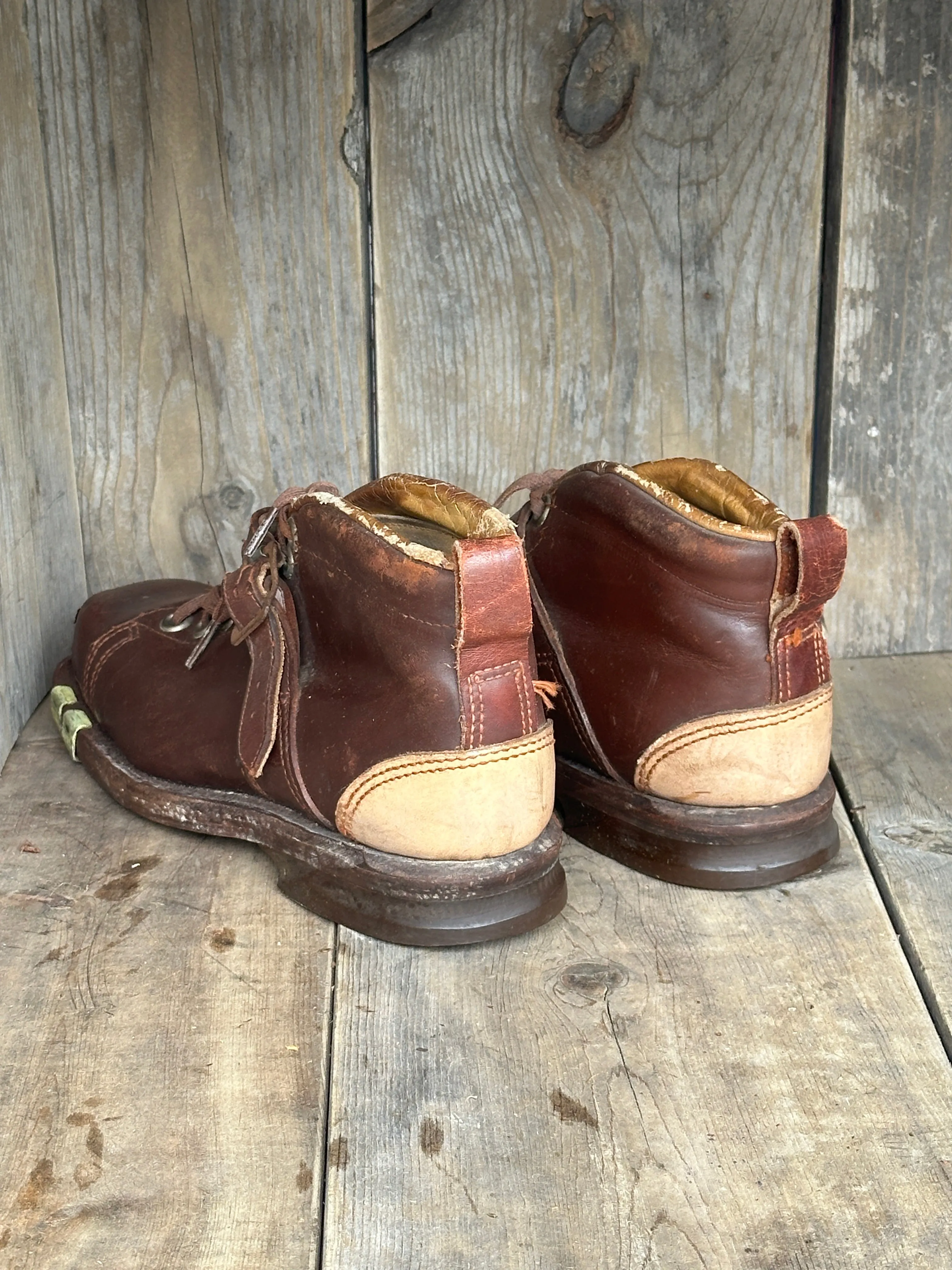 Brass Reinforced Square Toe Leather Ski Boots
